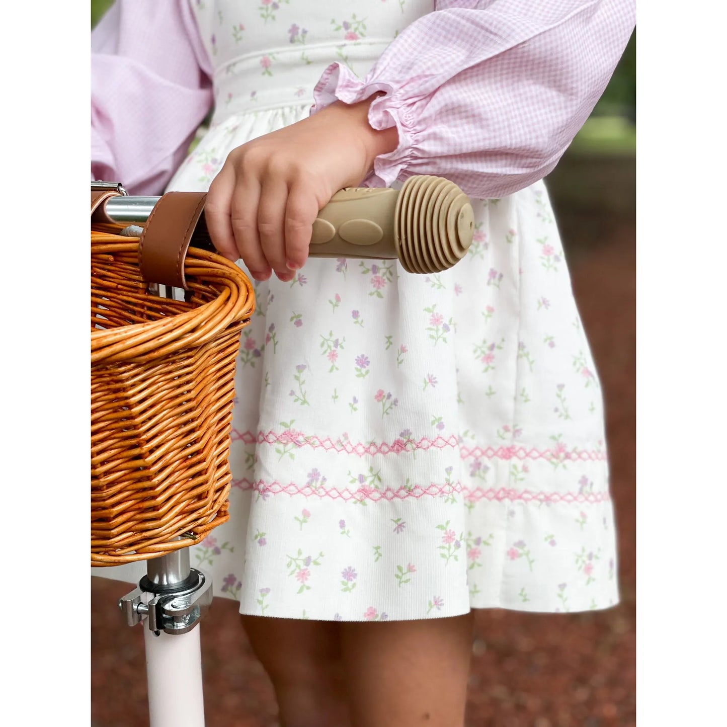 Clara Pinafore