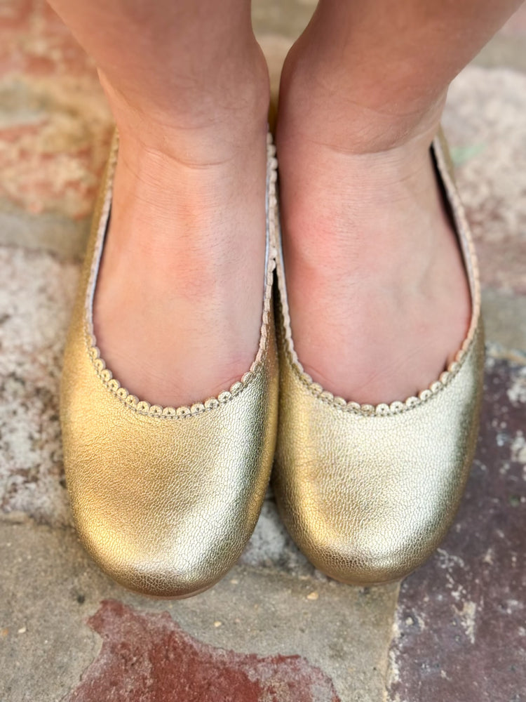 Flat-  Metallic Gold