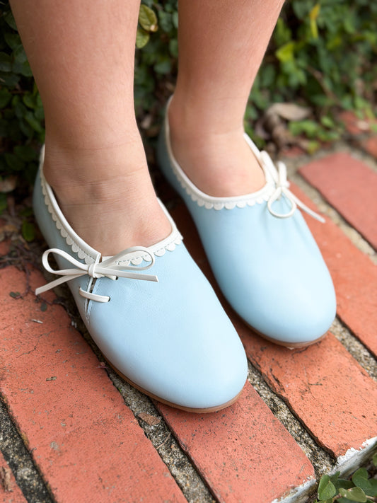 Beatrice Flat/ Blue/ Ecru Trim