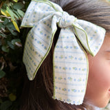 Bow in Blue Cottage Flower Vine