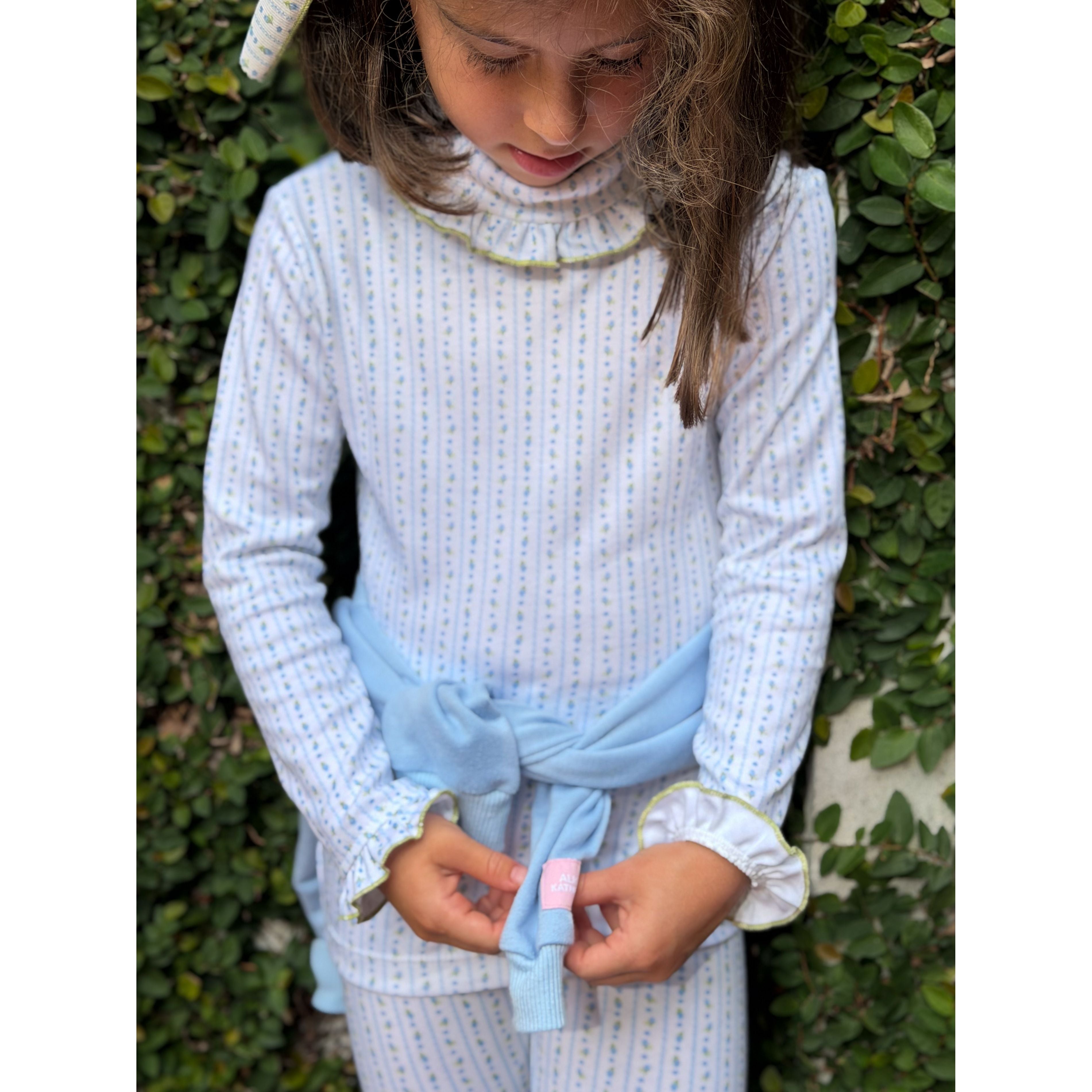 Turtleneck in Blue Posy