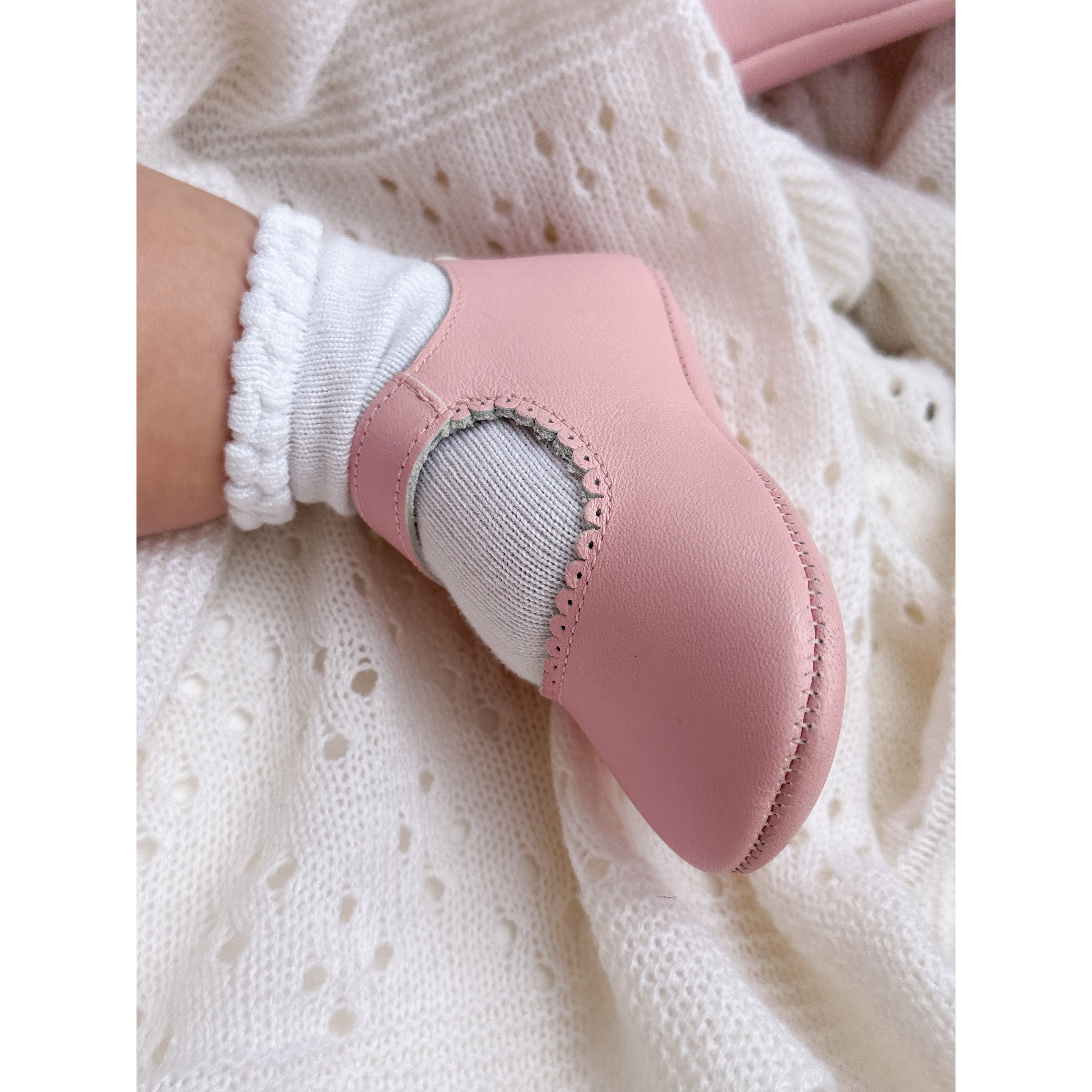 Pre-Walker Pram Shoe in Pink