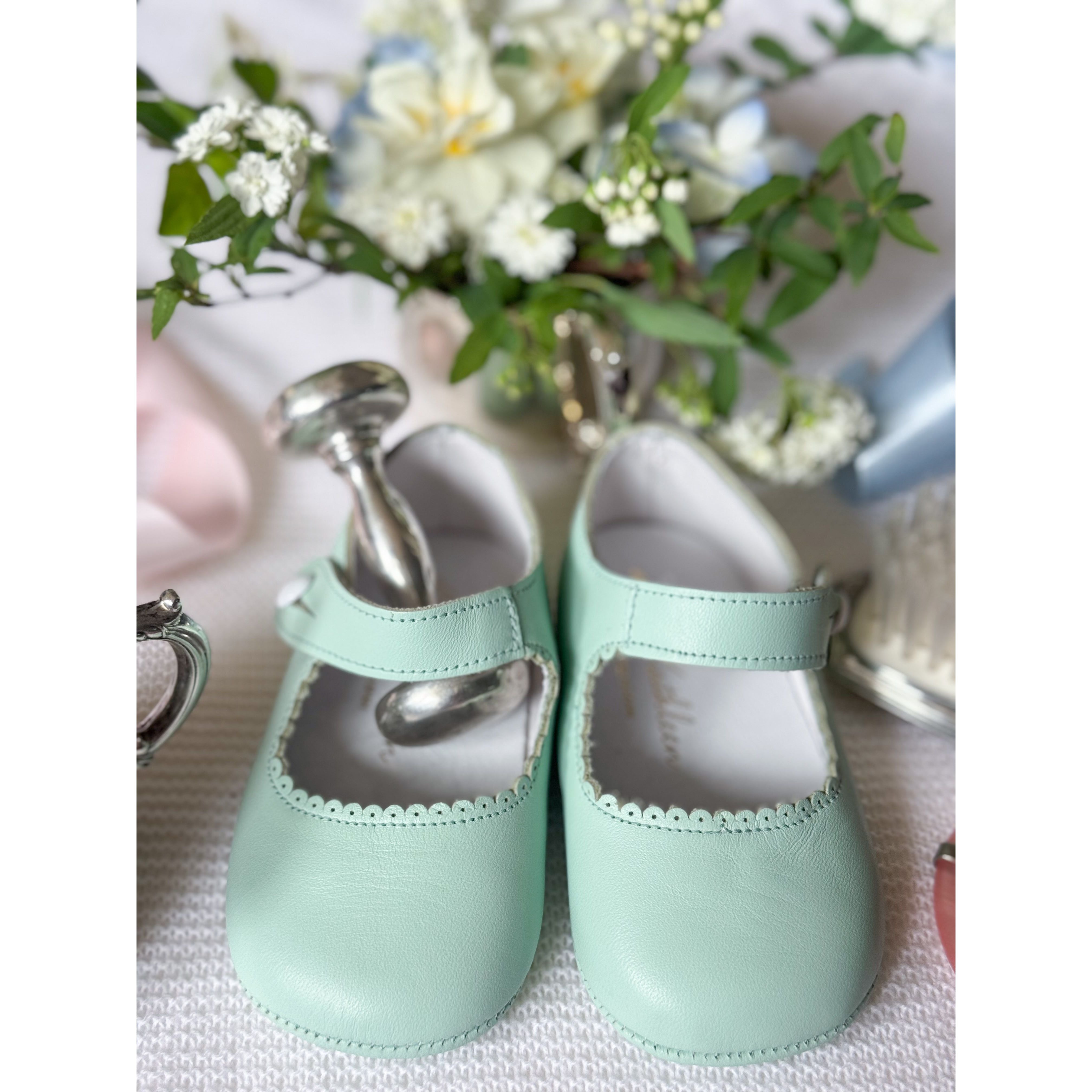 Pre-Walker Pram Shoe in Mint