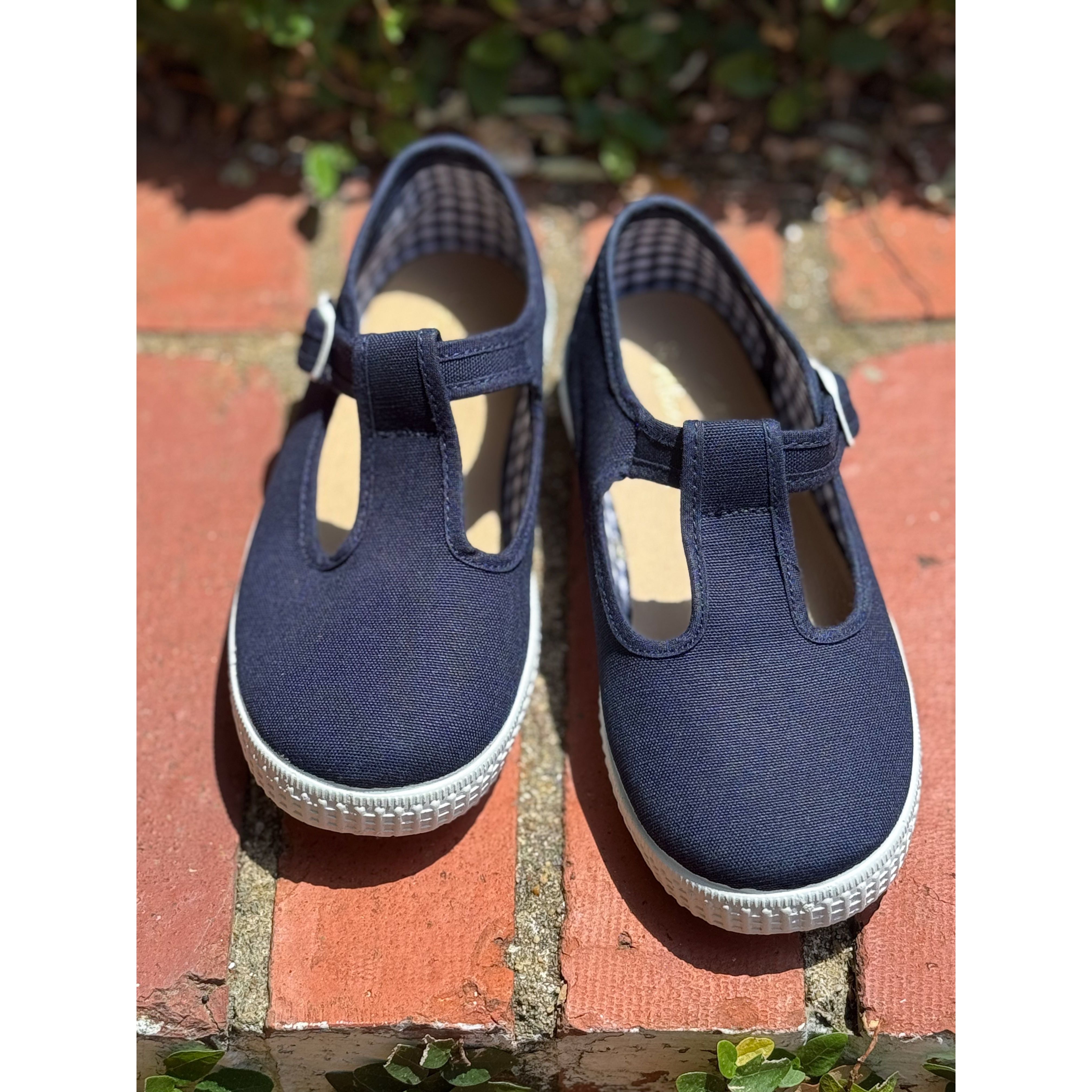 Canvas T-Strap in Navy