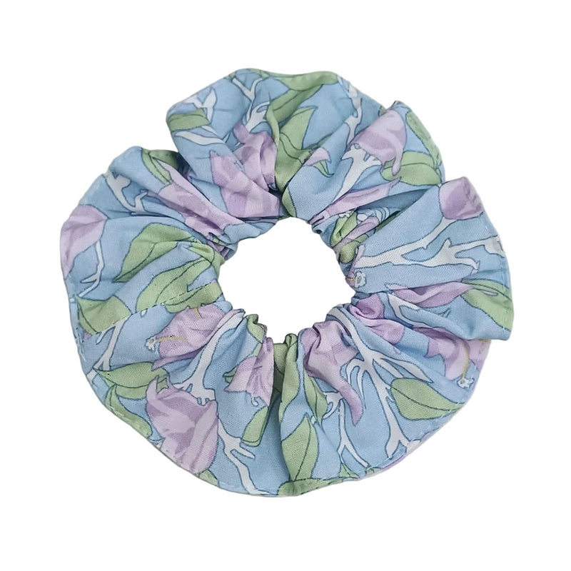 Scrunchie in Lavender Bougainvillea